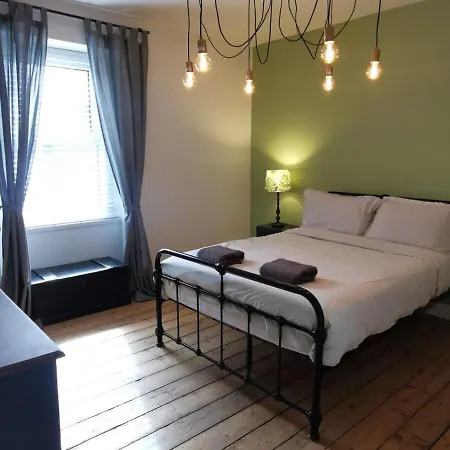 Renovated 1900S 2 Bed Home With Large Garden شقة Aspatria